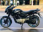 Bajaj Pulsar 180 150 2016