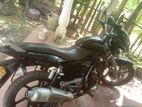 Bajaj Pulsar 180 2004