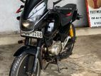 Bajaj Pulsar 180 2004