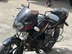 Bajaj Pulsar 180 2009