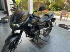 Bajaj Pulsar 180 2010