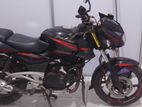 Bajaj Pulsar 180 2010