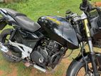 Bajaj Pulsar 180 2011