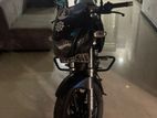 Bajaj Pulsar 180 2011