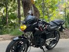 Bajaj Pulsar 180 2011