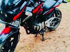 Bajaj Pulsar 180 2015