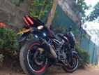 Bajaj Pulsar 180 2017