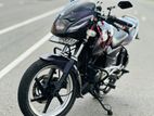 Bajaj Pulsar 180 2011