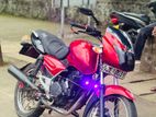 Bajaj Pulsar 180 2004