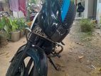 Bajaj Pulsar 180 2005