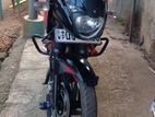Bajaj Pulsar 180 2004