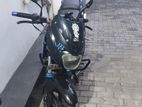 Bajaj Pulsar 200 2007