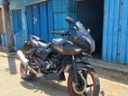 Bajaj Pulsar 220F 2010