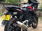 Bajaj Pulsar 220F 2010