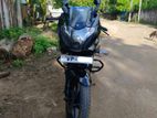 Bajaj Pulsar 220F 2010