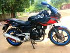 Bajaj Pulsar 220F 2010