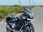 Bajaj Pulsar 220F 2010