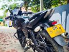 Bajaj Pulsar 220F 2010