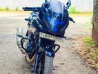 Bajaj Pulsar 220F 2010