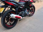 Bajaj Pulsar 220F 2011