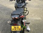 Bajaj Pulsar 220F 2011