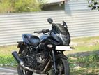 Bajaj Pulsar 220F 2011