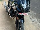 Bajaj Pulsar 220F 2011
