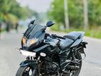Bajaj Pulsar 220F 2011