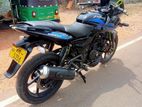 Bajaj Pulsar 220F 2011