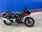 Bajaj Pulsar 220F 2011