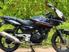 Bajaj Pulsar 220F 2010