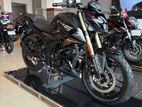 Bajaj Pulsar N160 premium 2026