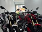 Bajaj Pulsar N160 premium 2026