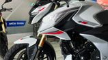 Bajaj Pulsar N160 Premium 2026