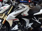 Bajaj Pulsar N160 PREMIUM WHITE 2025