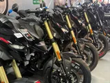 Bajaj Pulsar N160 pulser premium 2025