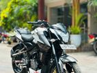Bajaj Pulsar NS200 2017