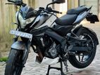 Bajaj Pulsar NS200 2017