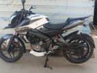 Bajaj Pulsar NS200 2017
