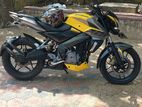 Bajaj Pulsar NS200 2017