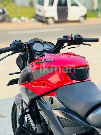 Bajaj Pulsar NS200 2018