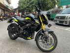 Bajaj Pulsar NS200 2025
