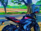 Bajaj Pulsar NS200 2025