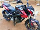 Bajaj Pulsar NS200 trim 2016