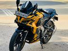 Bajaj Pulsar RS200 2015