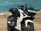 Bajaj Pulsar RS200 2016