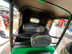 Bajaj Qute 2006