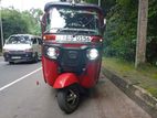 Bajaj RE 2018