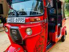 Bajaj RE 2018