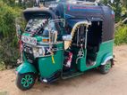Bajaj RE 2017